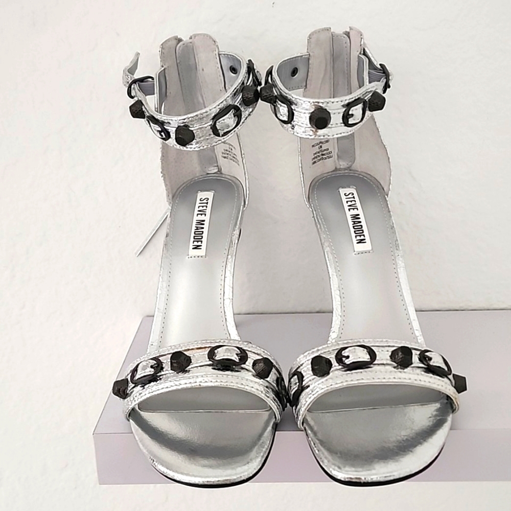 Steve Madden Precious Silver Embellished Women's Heeled Sandals. Size 9.5 - Picture 3 of 13
